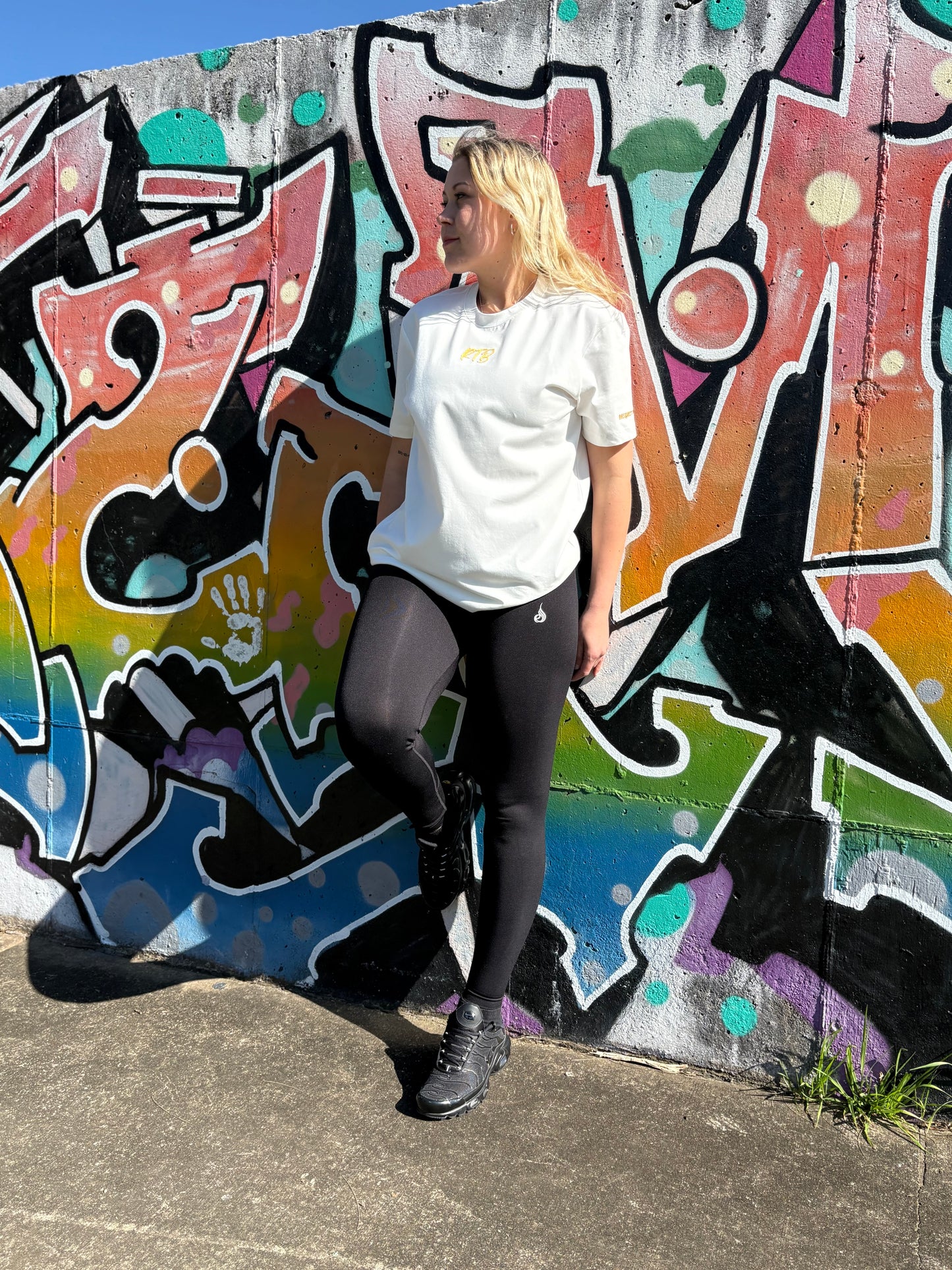 RESPECT THE BODY Lux T-Shirt WHITE