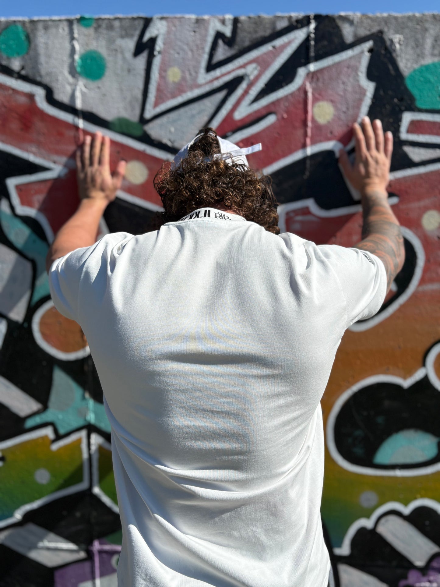 RESPECT THE BODY Roman t-Shirt WHITE