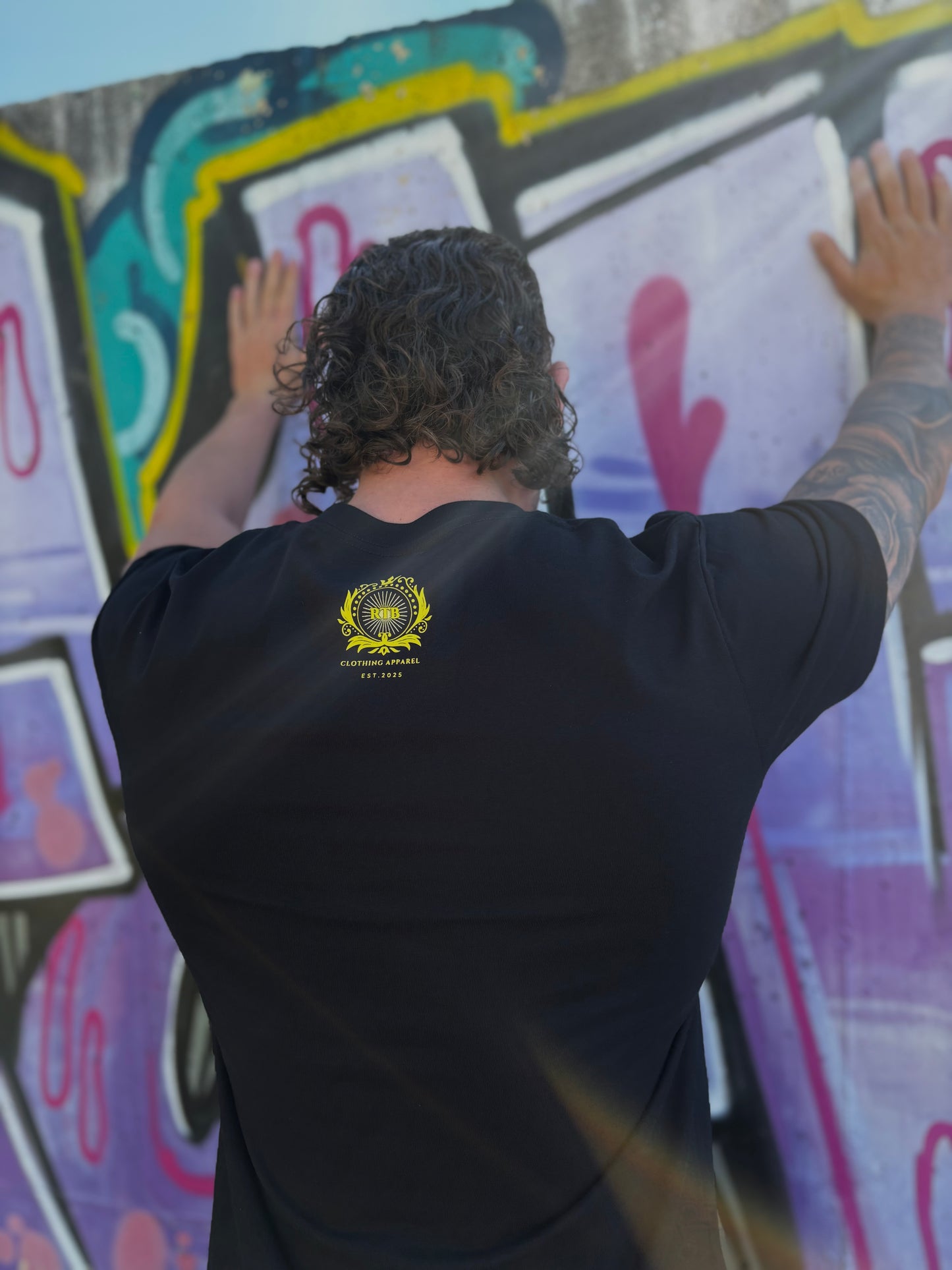 RESPECT THE BODY Crown t-shirt Black