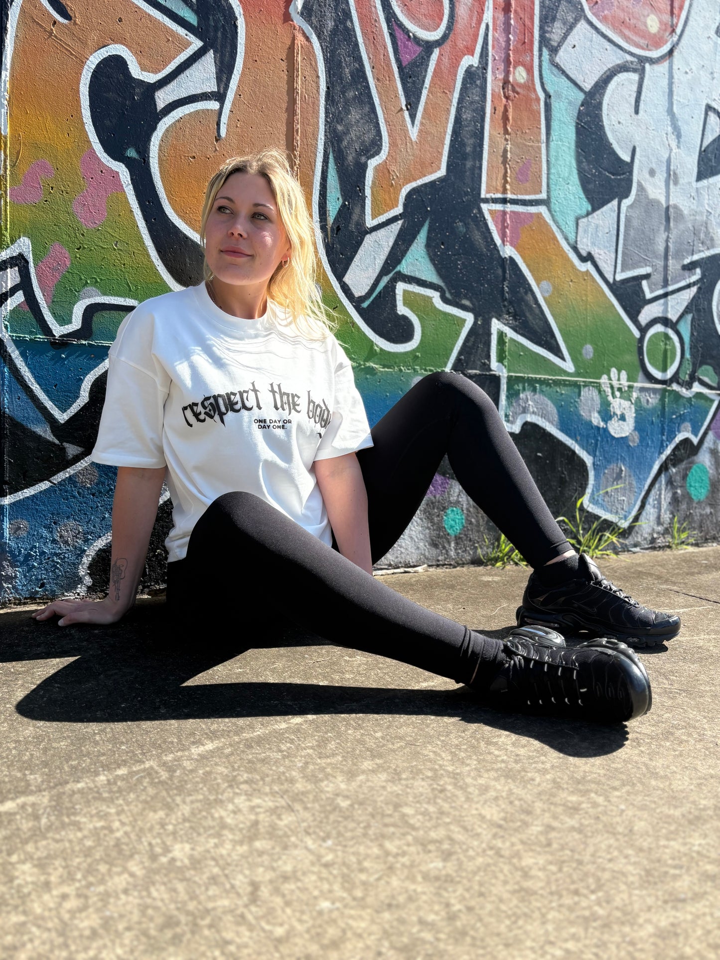 RESPECT THE BODY Vintage Drop T-Shirt WHITE