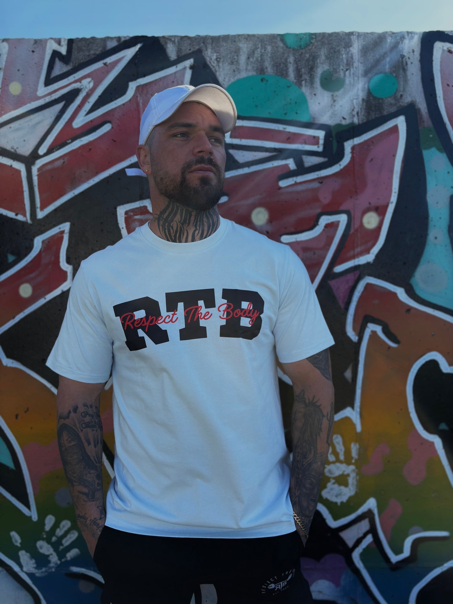 RTB b white t-shirt